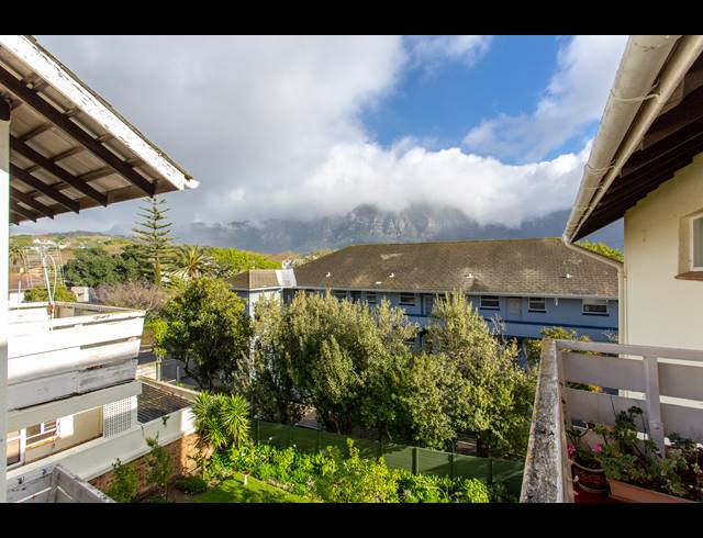 2 BEDROOM APARTMENT SOLD IN CLAREMONT UPPER